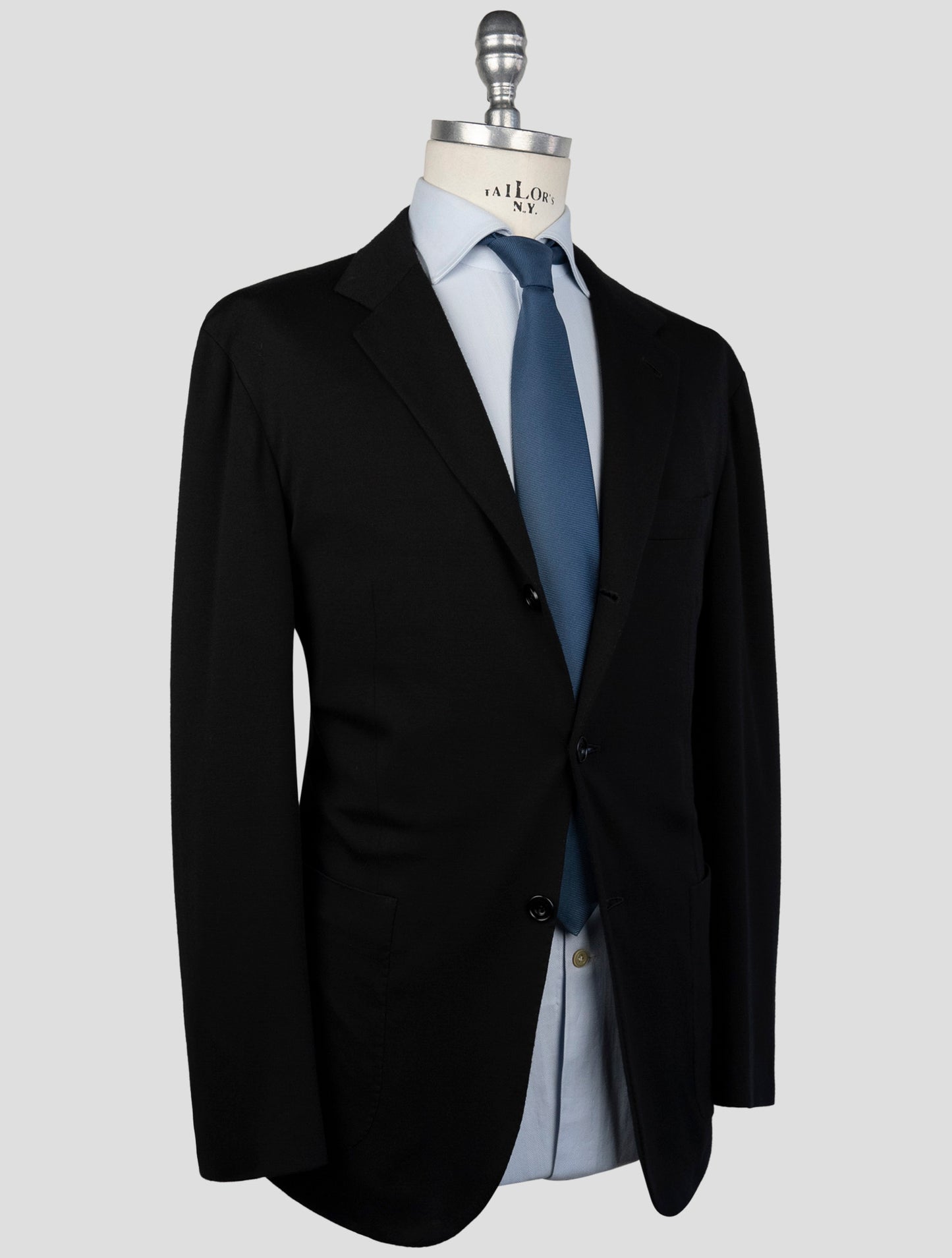 Kiton Black Virgin Wool 12,9 Micron Suit