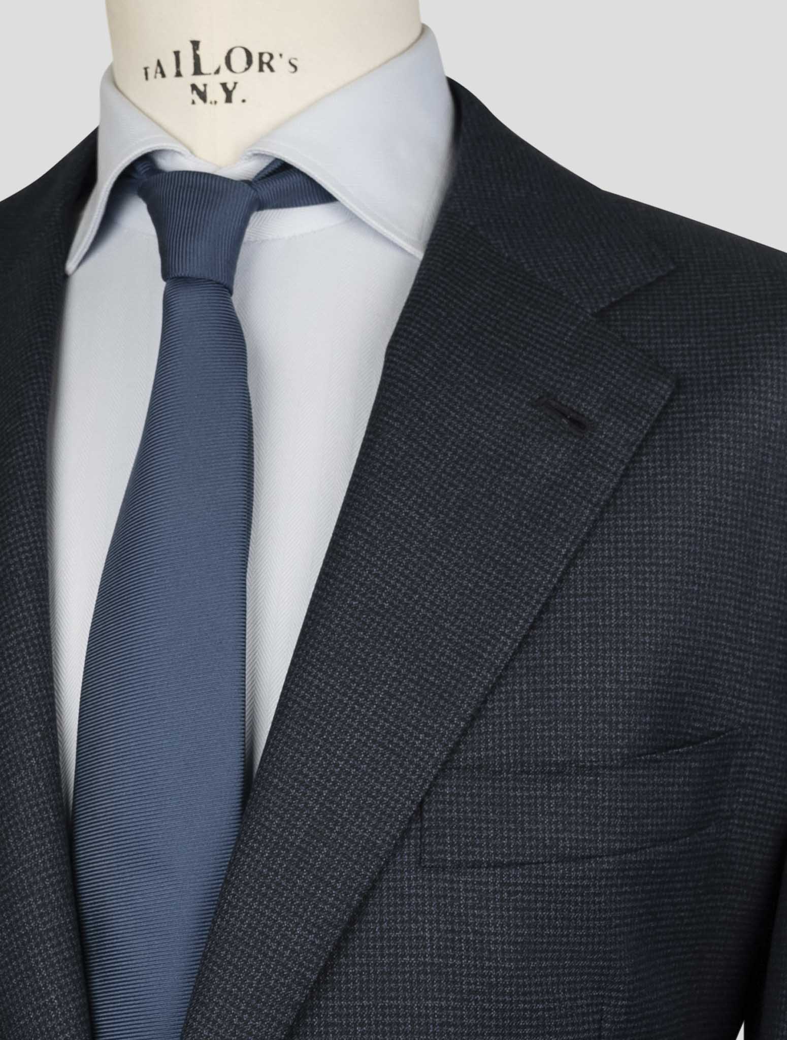 Kiton Blue Virgin WoolSuit