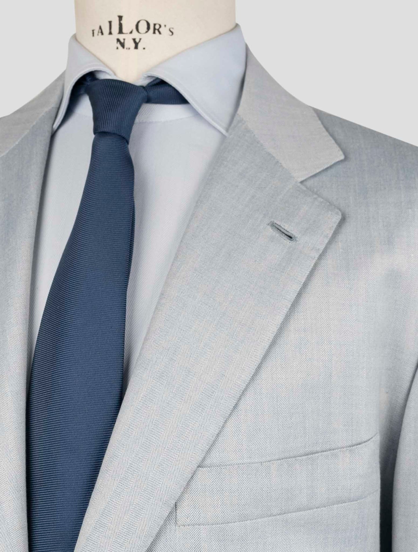 Kiton Light Blue Cashmere Wool Silk Linen Ea Suit