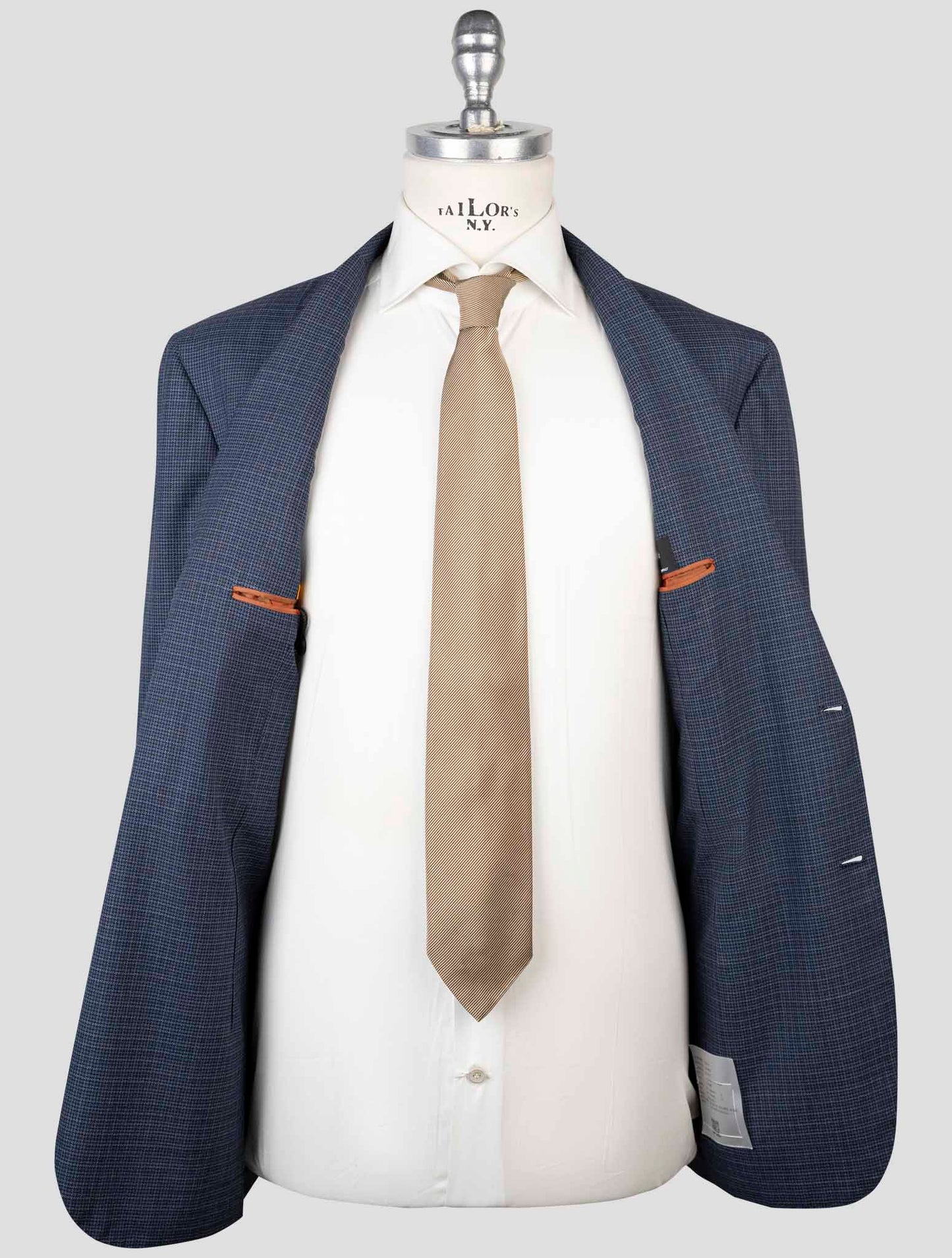 Kiton Blue Virgin Wool 14 Micron Suit
