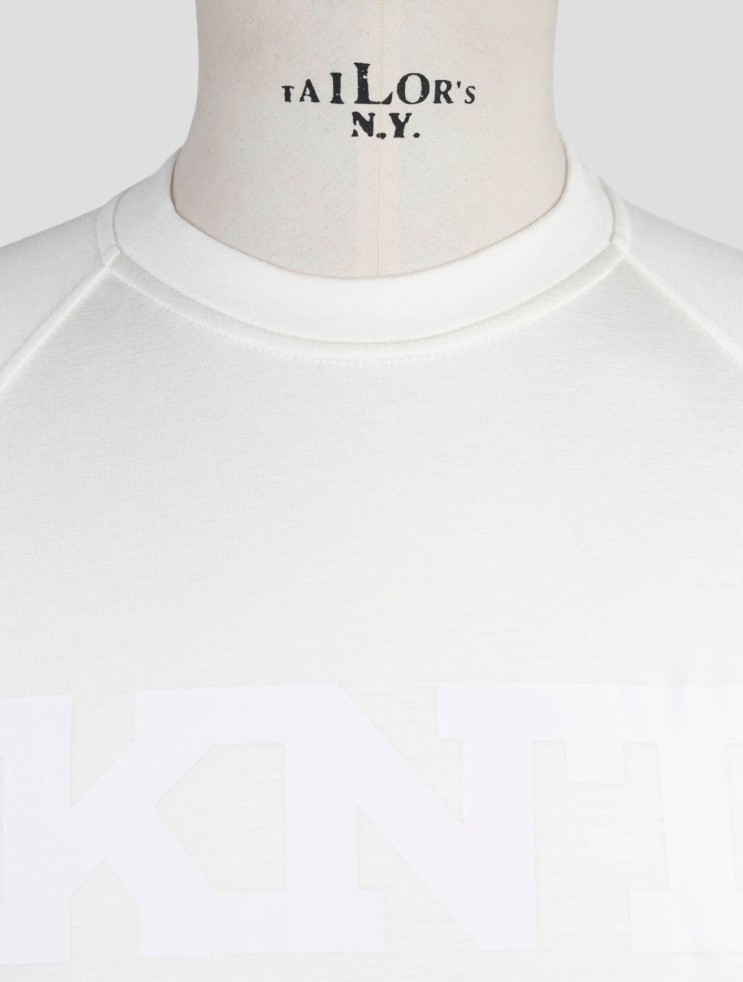 Kiton Knt White Viscose Ea Sweater Crewneck