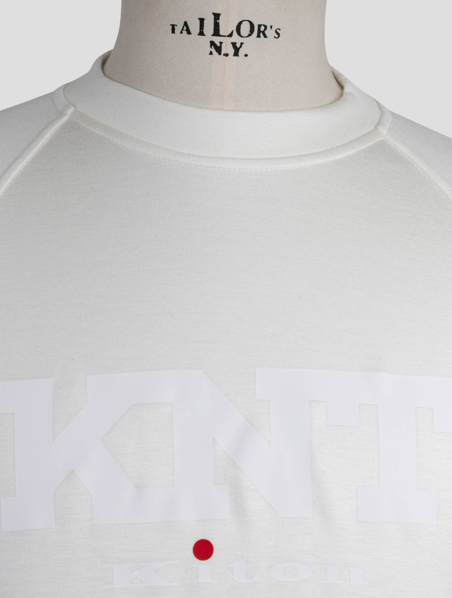 Kiton Knt White Viscose Ea Sweater Crewneck