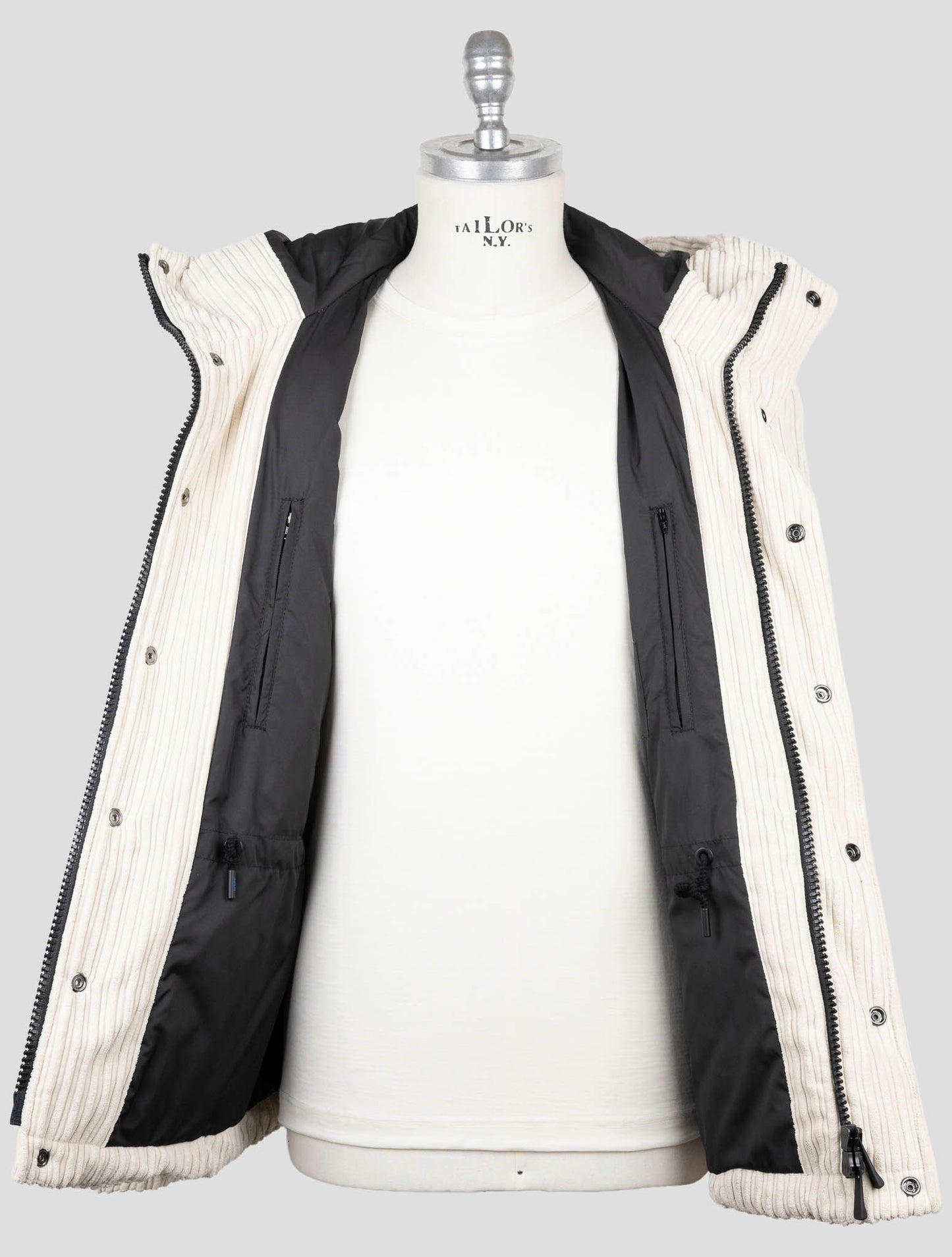 Kiton Knt White Pl Pa Velvet Coat