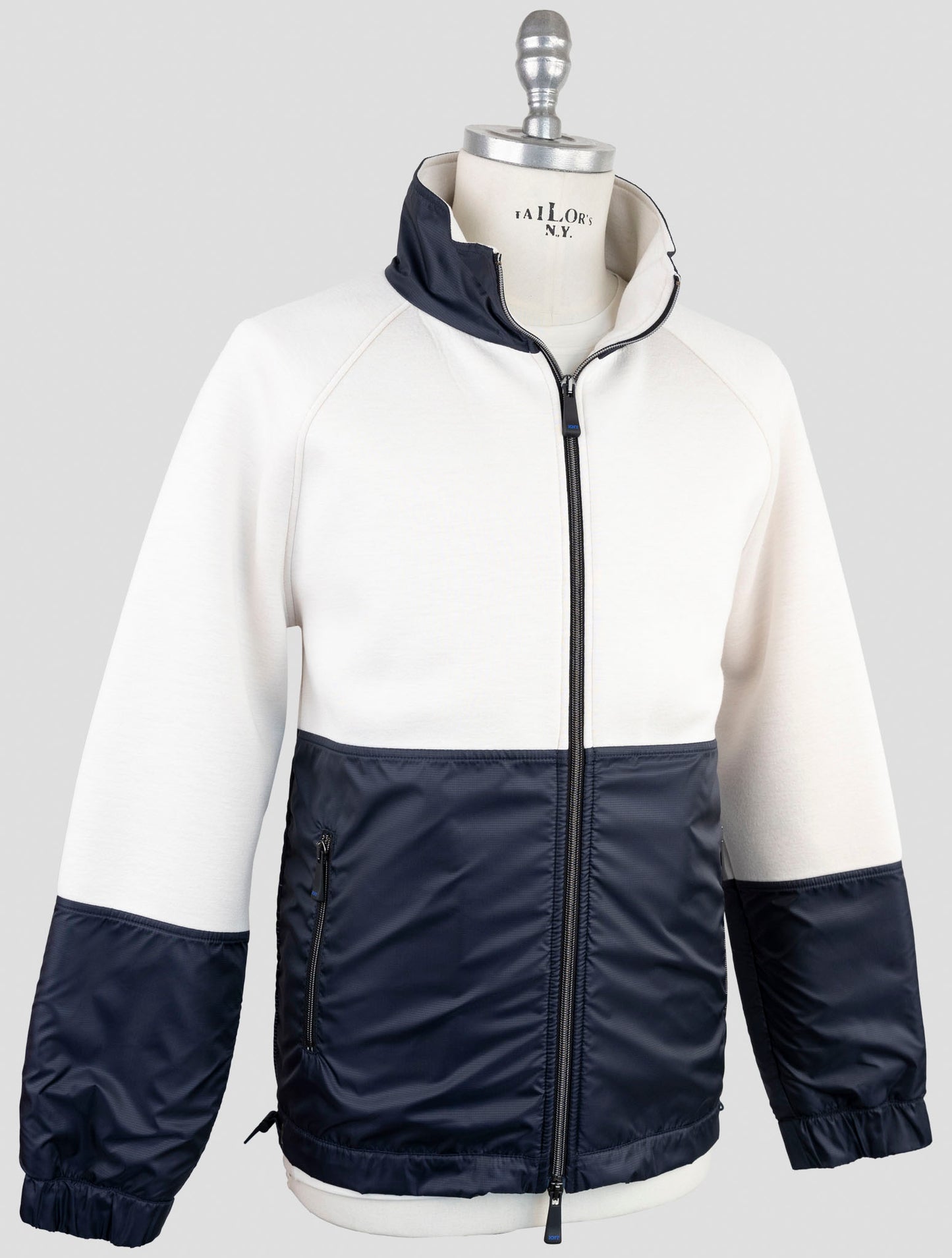 Kiton Knt White Viscose Ea Coat