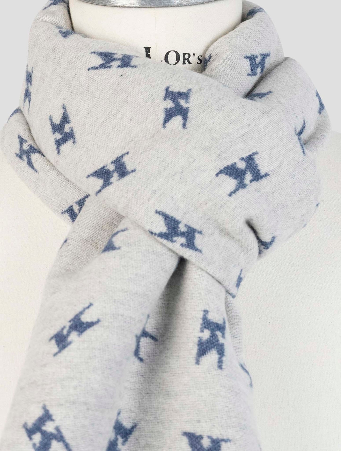 Kiton Gray Wool Cashmere Mink Scarf