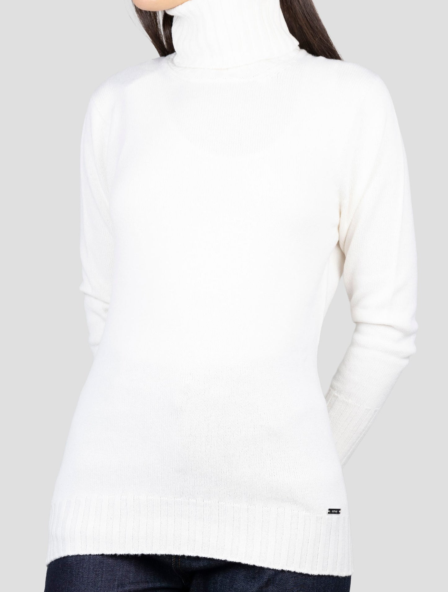 Kiton White Cashmere Sweater Turtleneck