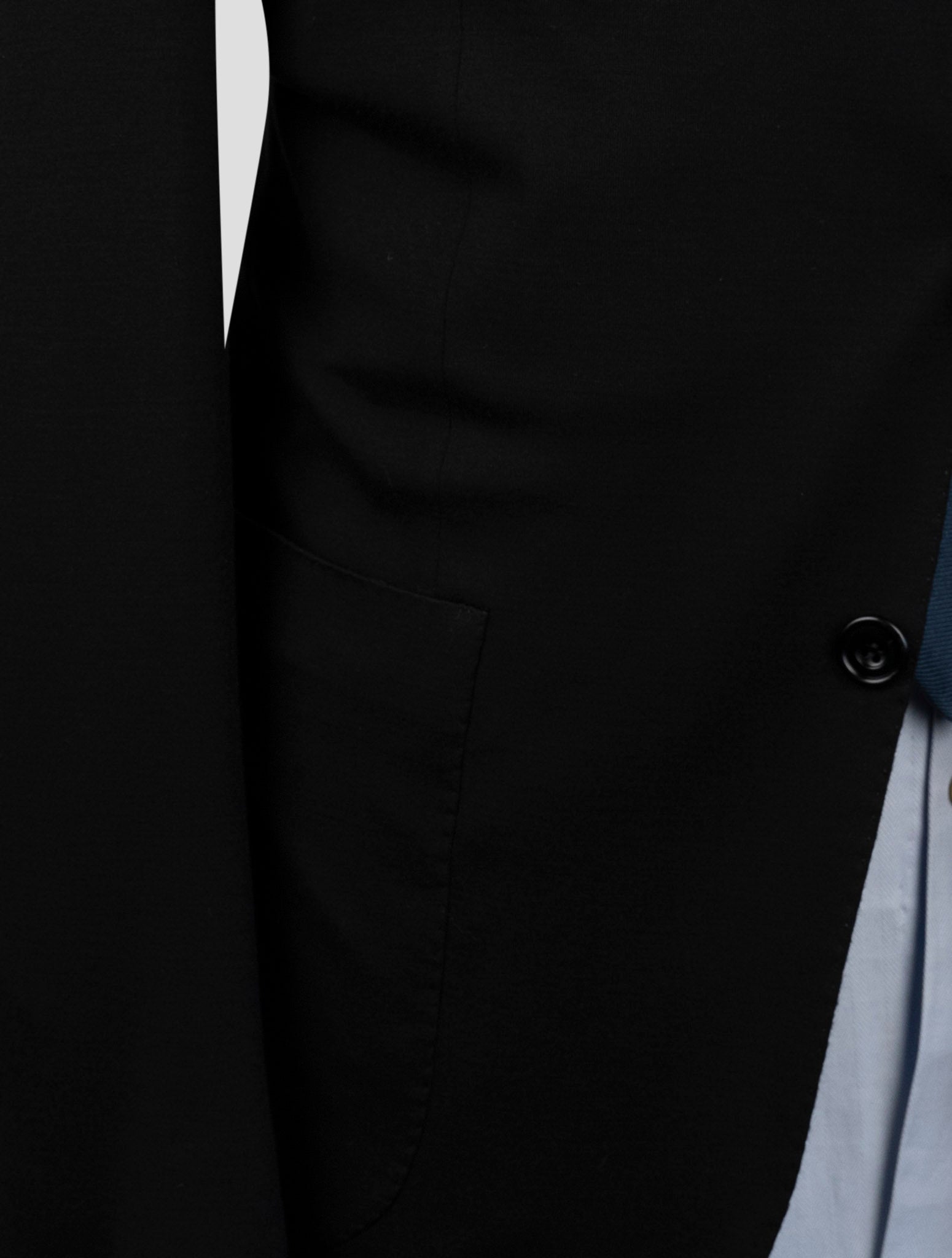 Kiton Black Virgin Wool 12,9 Micron Suit