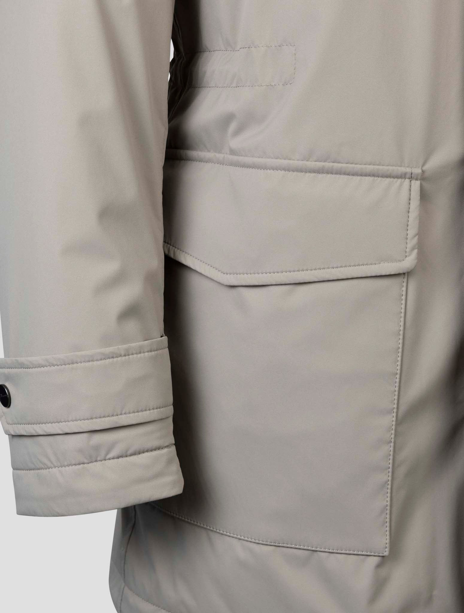 Kiton Beige Pl Coat