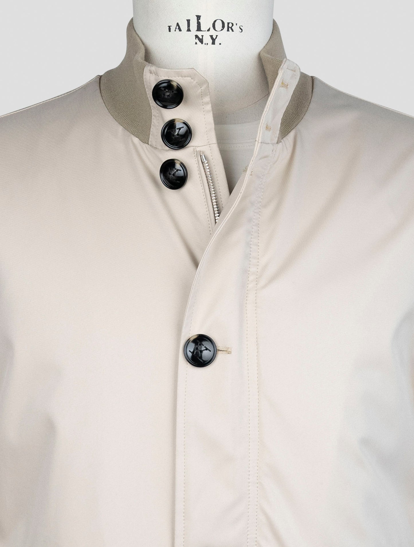 Kiton Beige Pl Coat