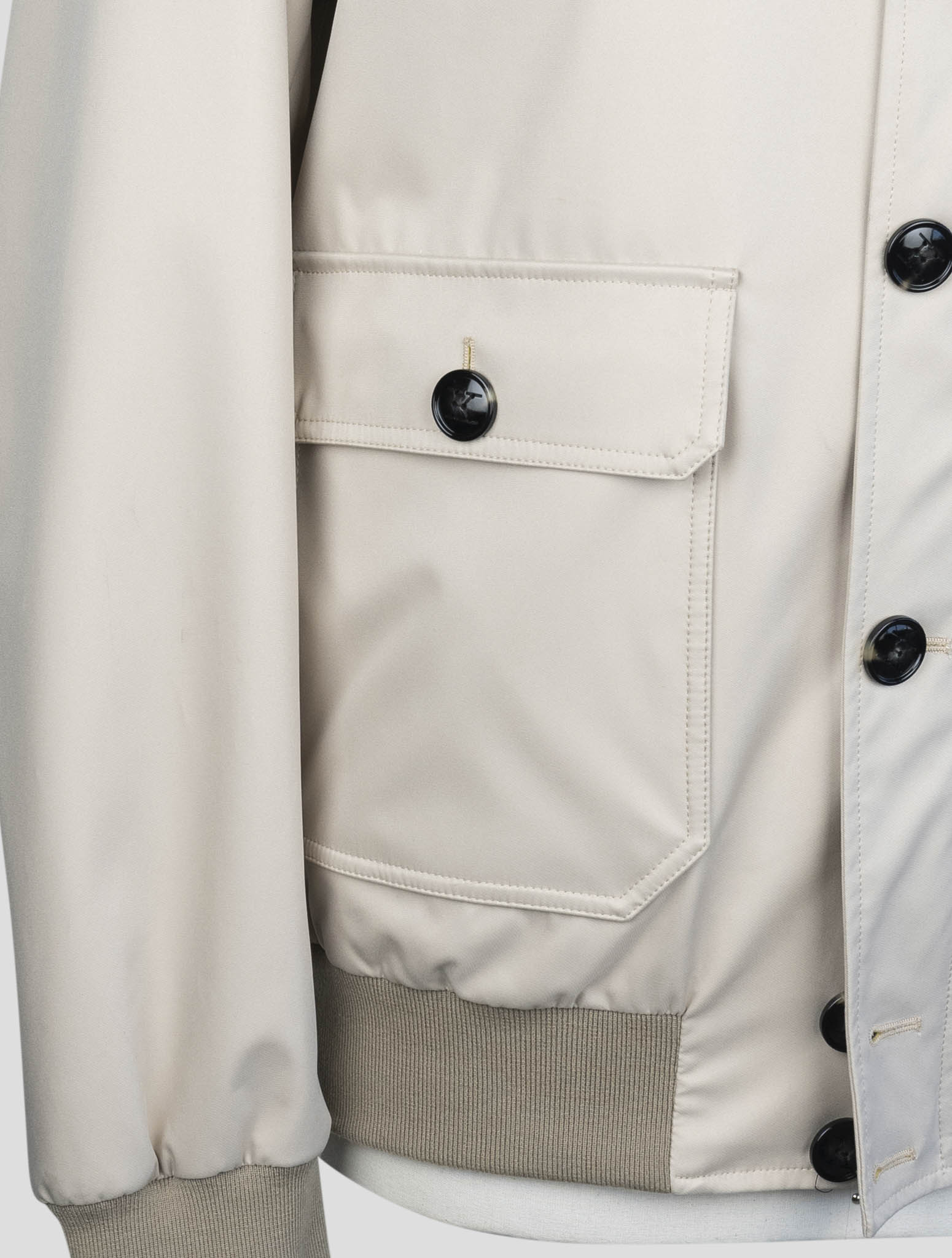 Kiton Beige Pl Coat