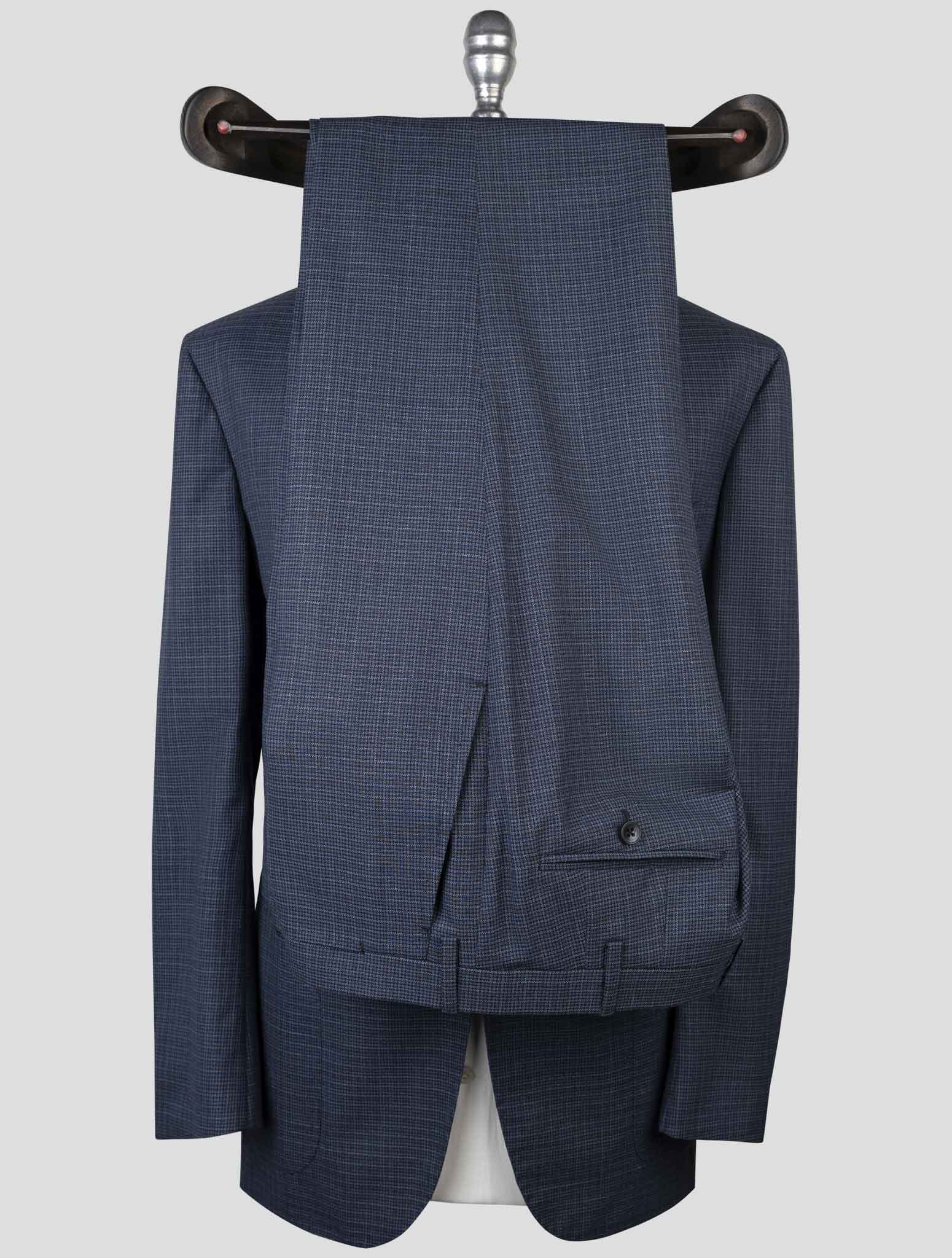 Kiton Blue Virgin Wool 14 Micron Suit