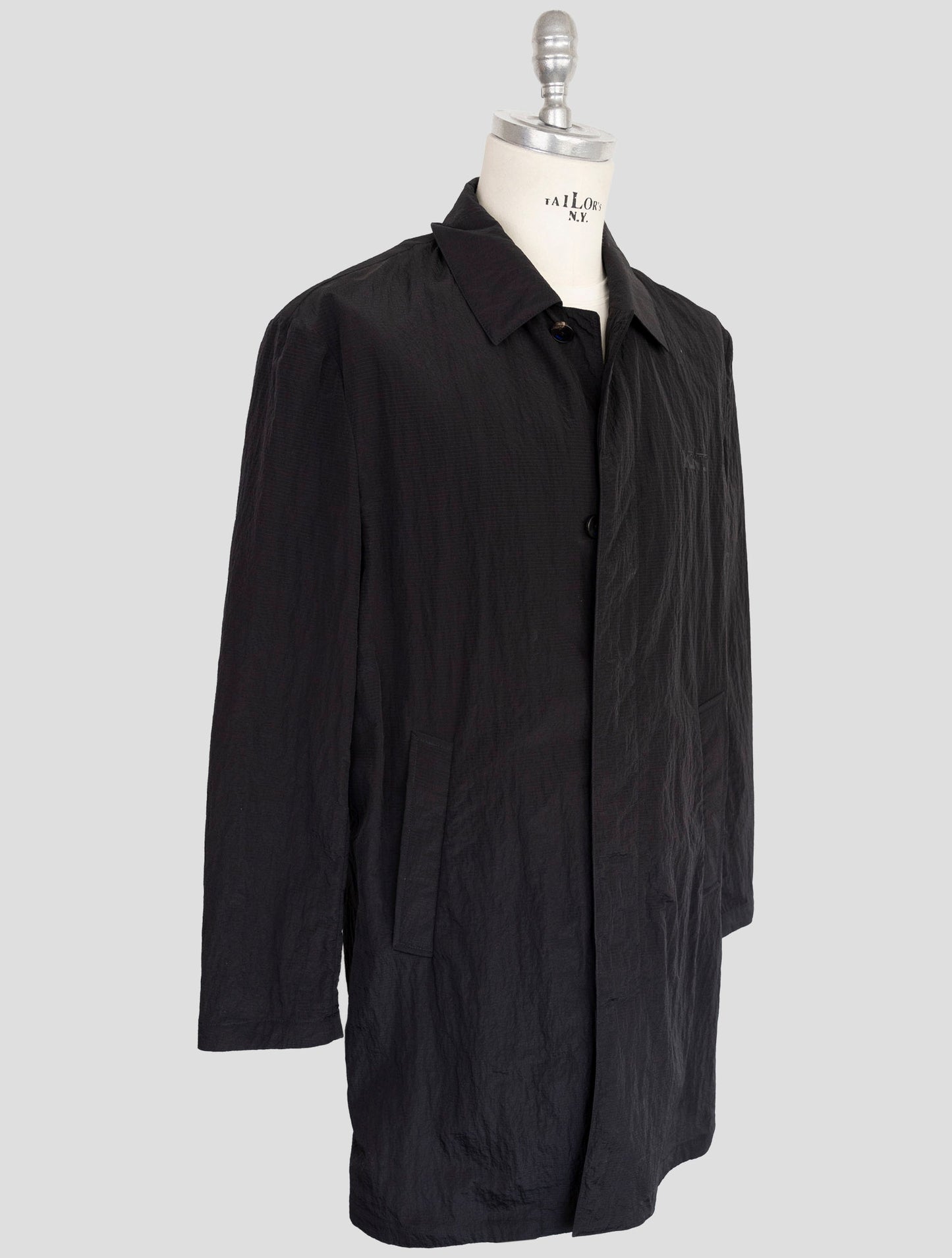 Kiton Knt Black Pa Overcoat