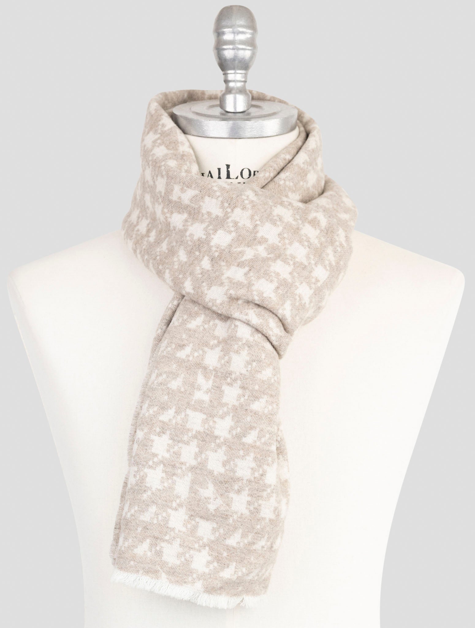 Kiton Beige Wool Cashmere Mink Scarf