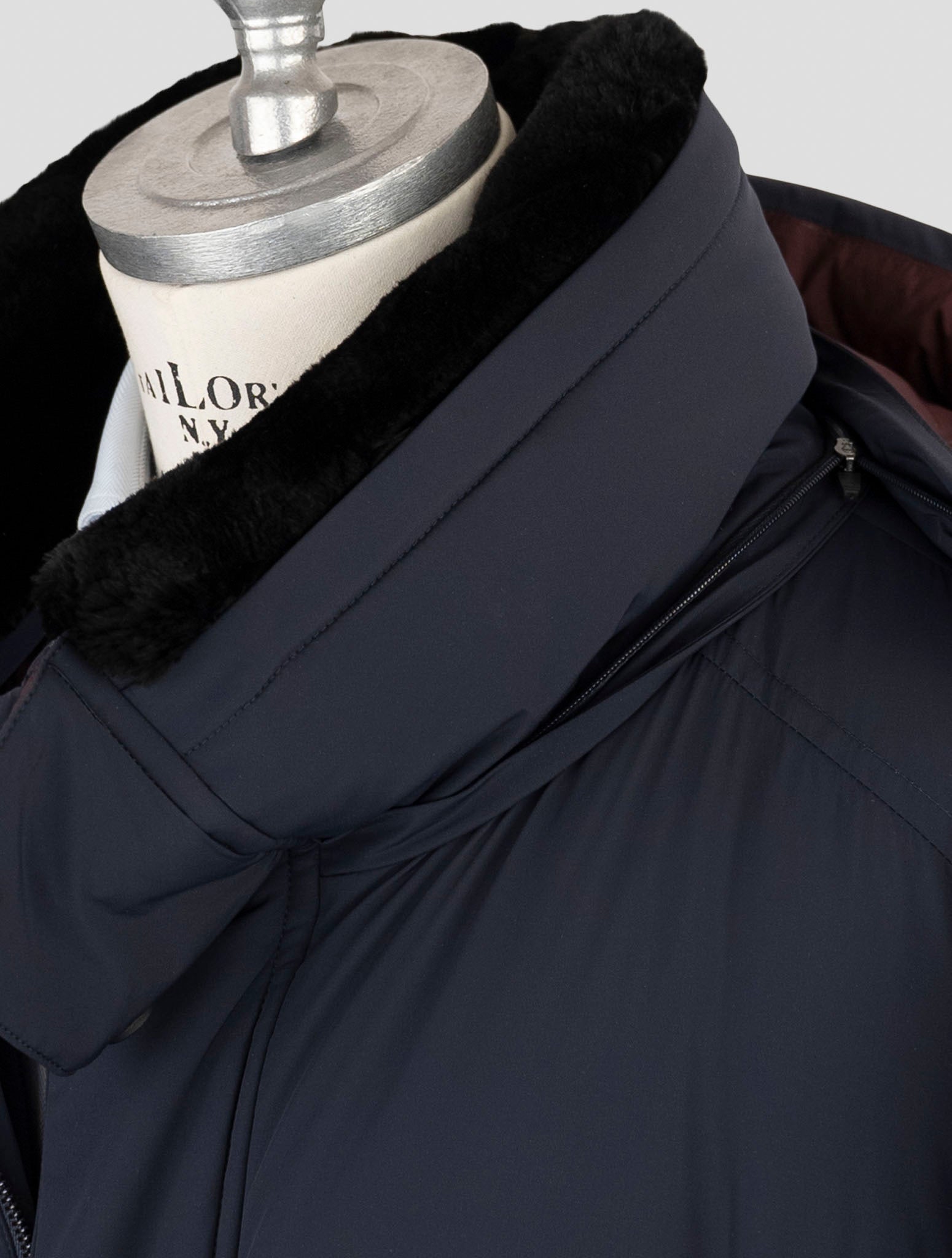 Kiton Blue Pa Ea Collar Beaver Overcoat