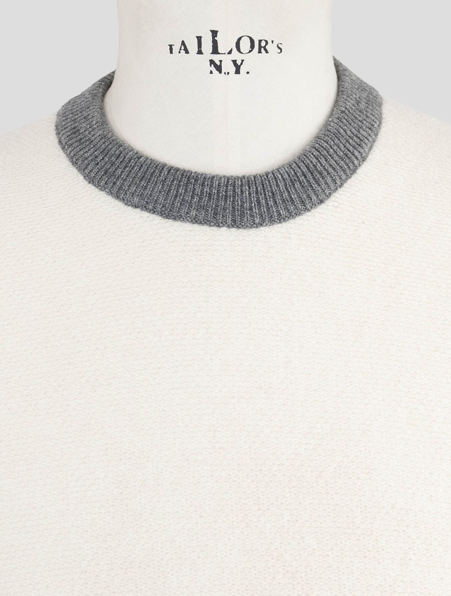 Kiton Beige Cashmere Sweater Crewneck