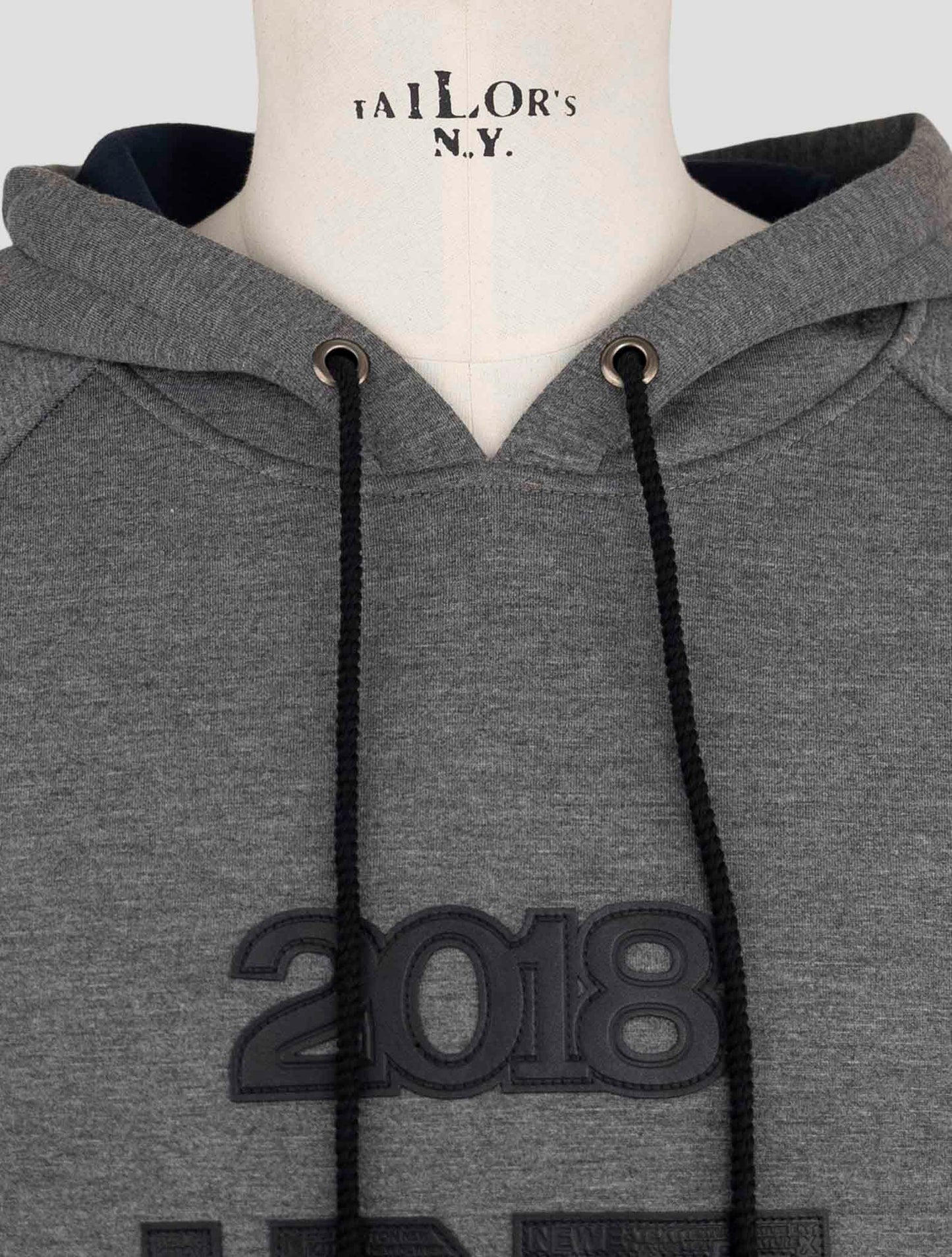 Kiton Knt Gray Viscose Ea Sweater Hoodie