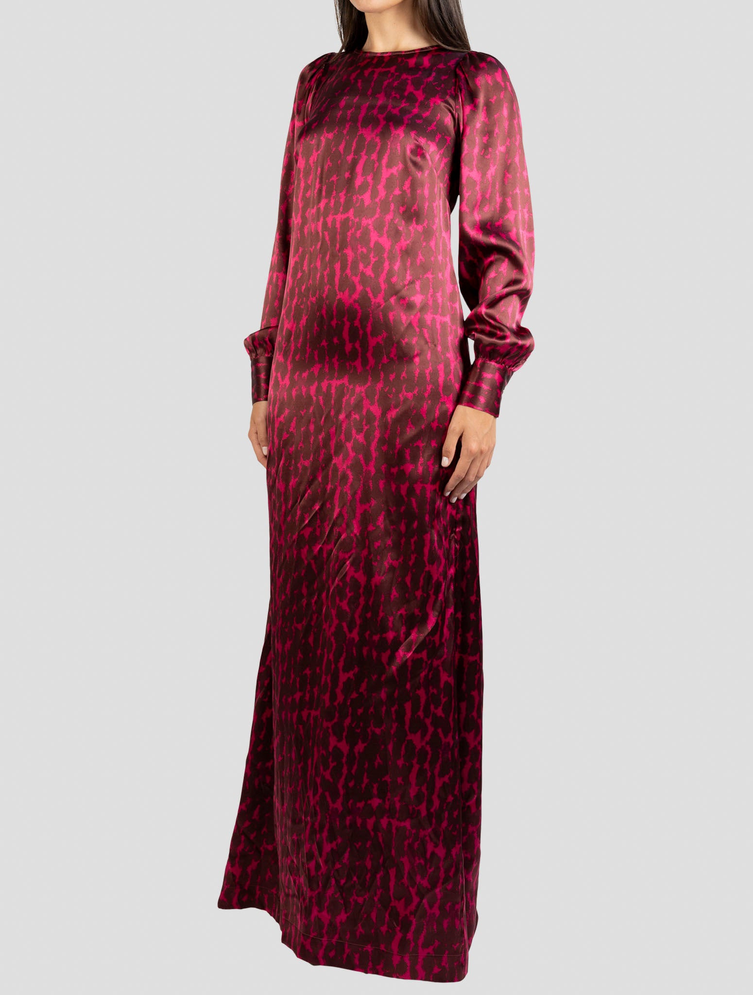 Kiton Fucsia Silk Dress Detail