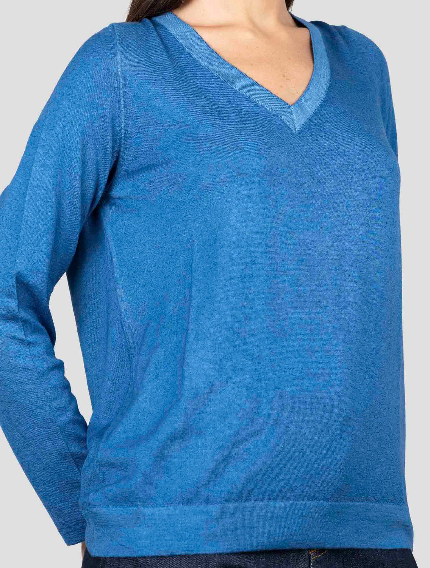 Kiton Blue Cashmere Sweater V-Neck