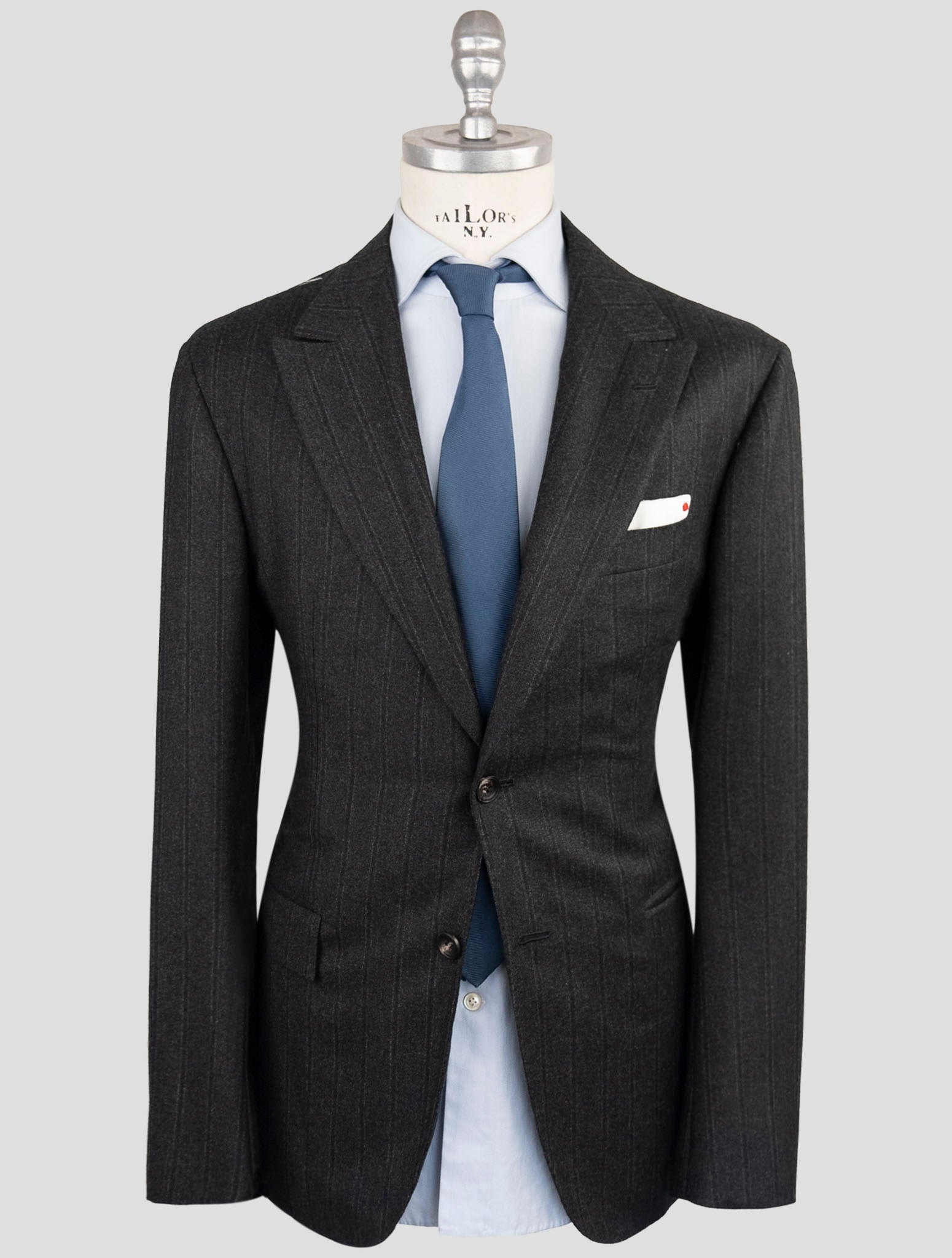 Kiton blue cashmere suit jacket detail